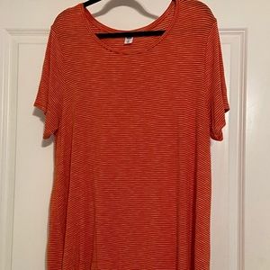 Short sleeve top